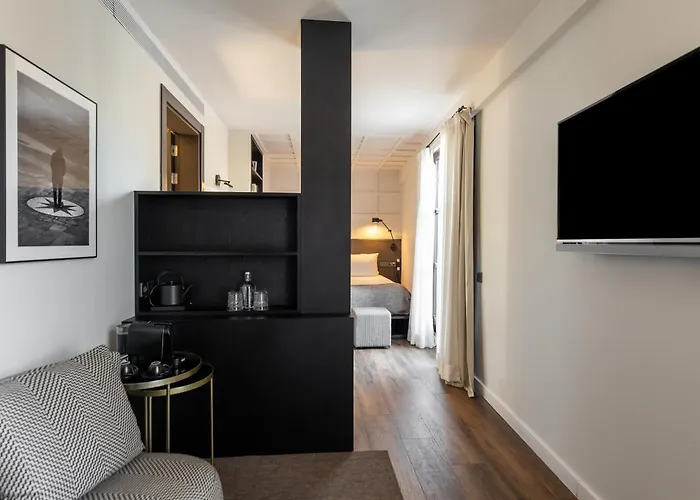 Yurbban Ramblas Boutique Hotel Barcellona